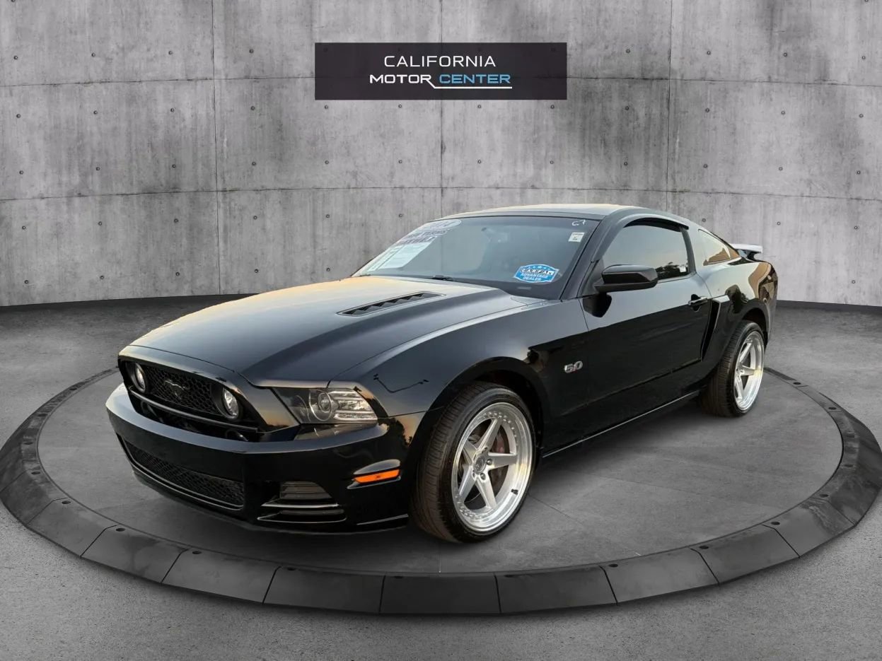 Used 2014 Ford Mustang GT Premium w/ GT Track Package image 3