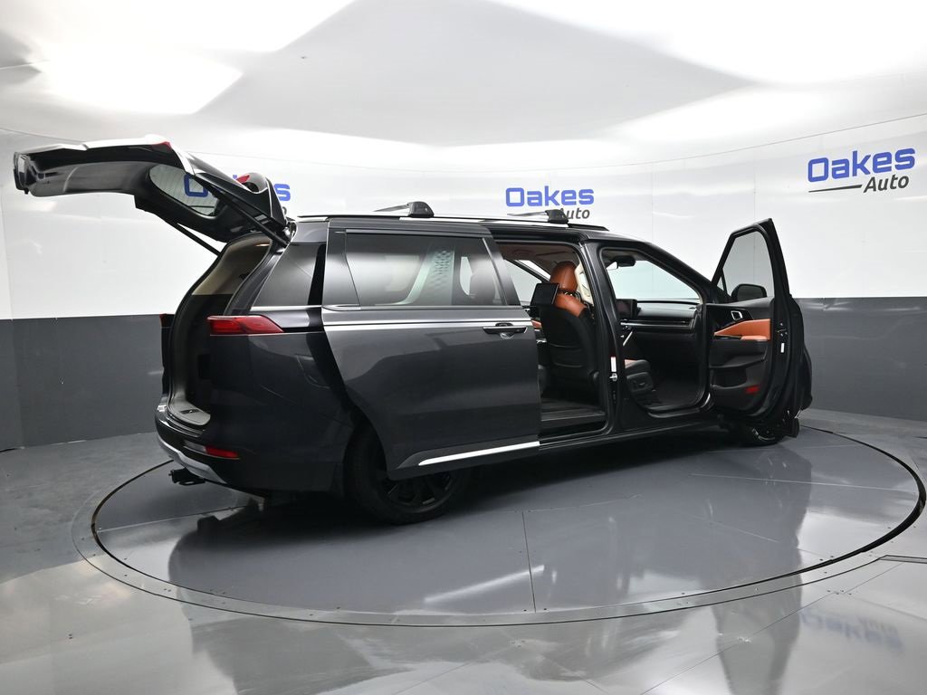 Certified 2022 Kia Carnival SX w/ Paint Protection Package image 57