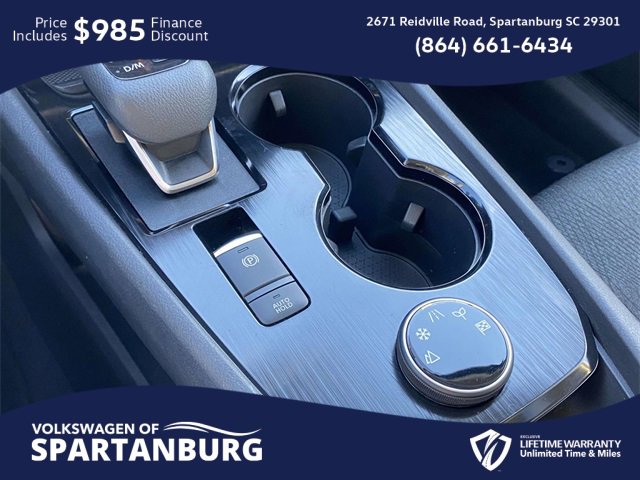 Used 2024 Nissan Rogue SV image 29