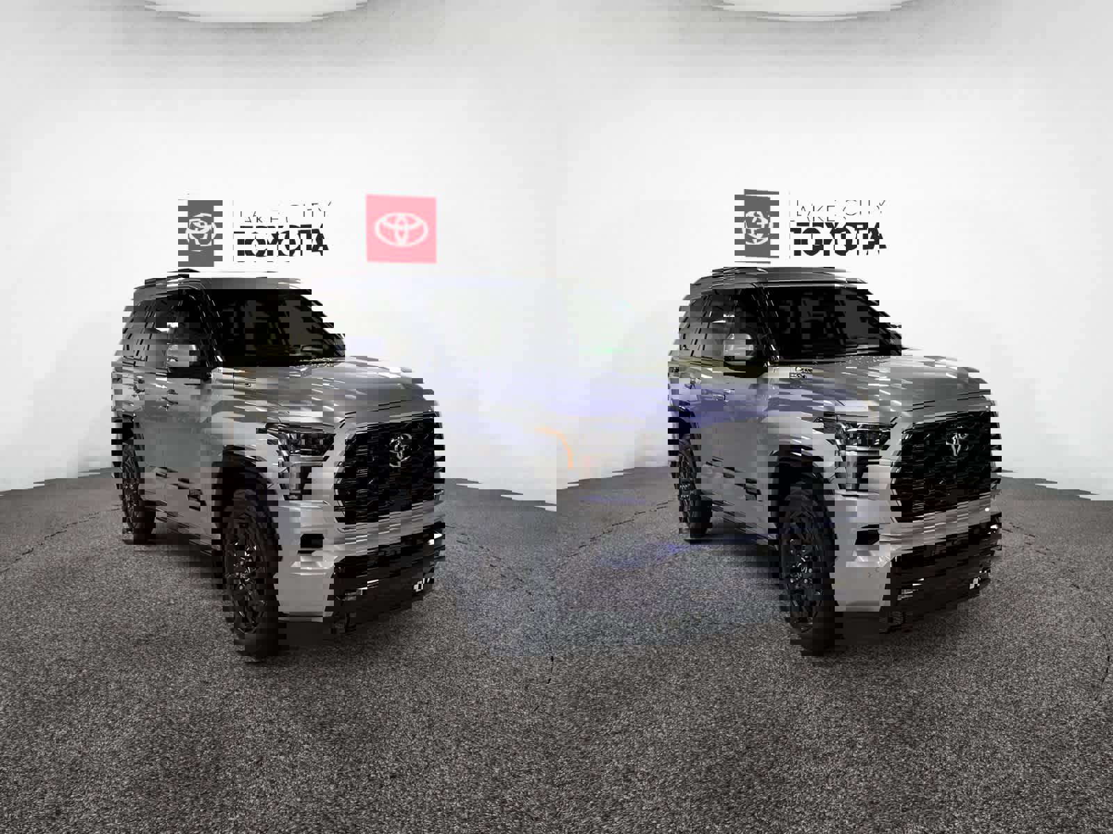 Used 2023 Toyota Sequoia Platinum image 10