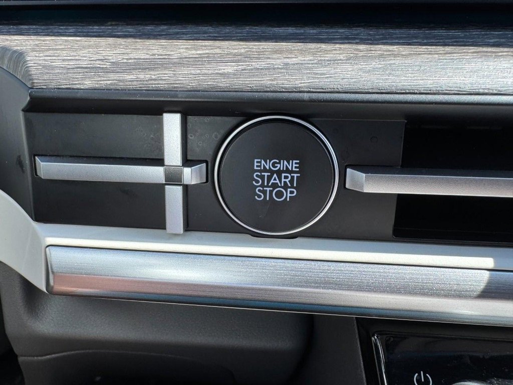 Used 2024 Hyundai Santa Fe Calligraphy image 24