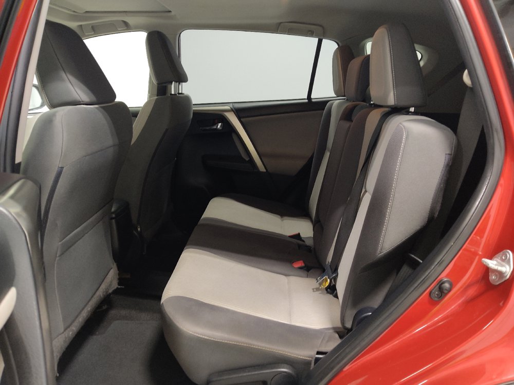 Used 2014 Toyota RAV4 XLE AWD/4WD image 18