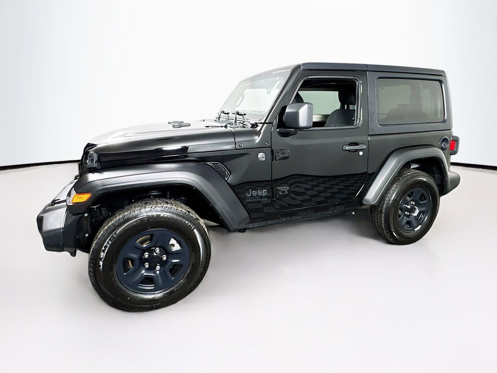 Used 2022 Jeep Wrangler Sport image 4
