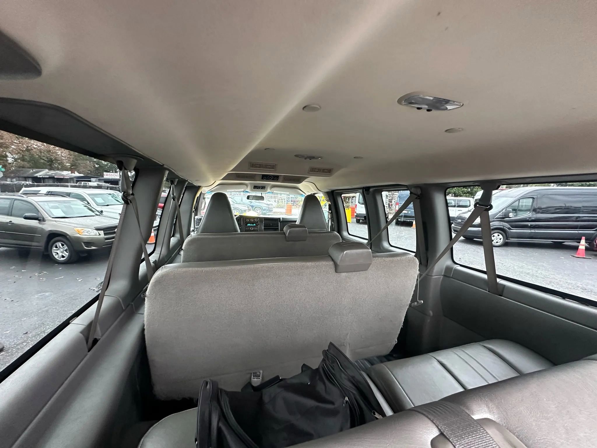 Used 2017 Chevrolet Express 2500 LS image 21