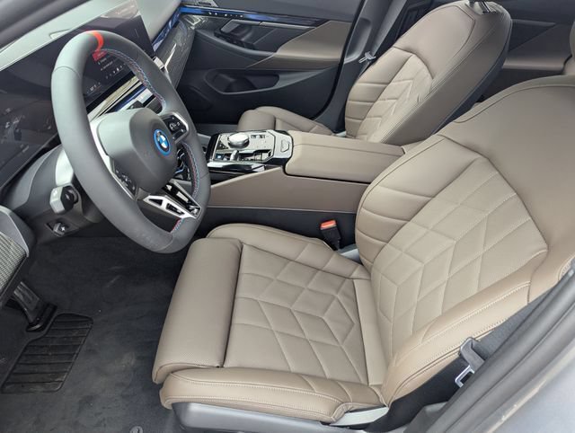 New 2026 BMW i5 M60 AWD/4WD image 20