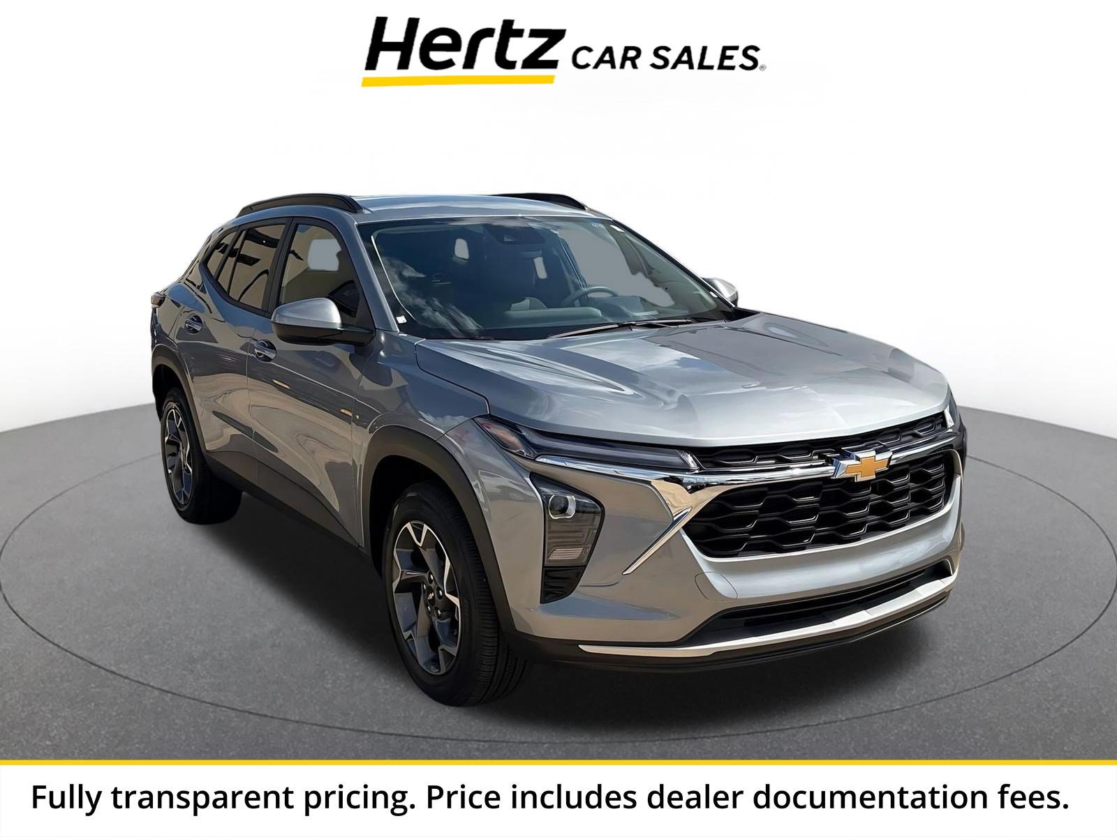 Used 2025 Chevrolet Trax LT FWD image 1