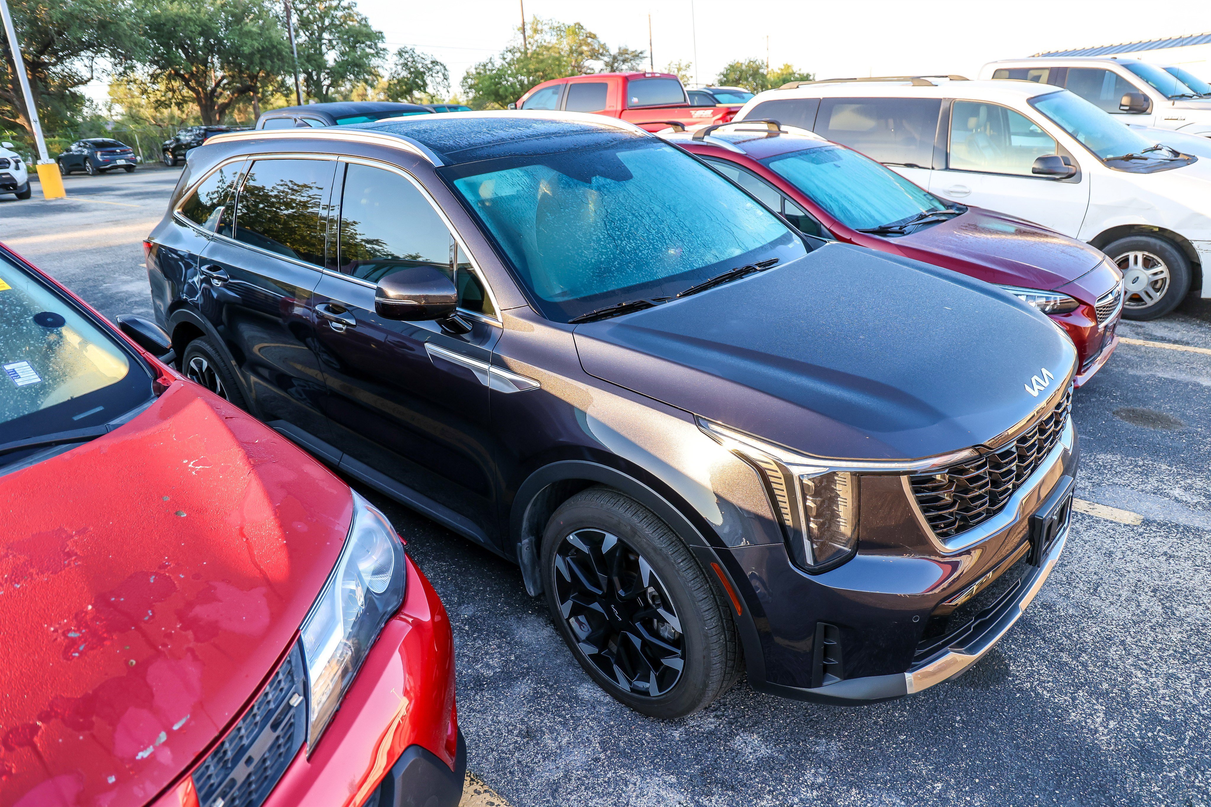 Used 2025 Kia Sorento EX w/ Panoramic Sunroof Package FWD image 7