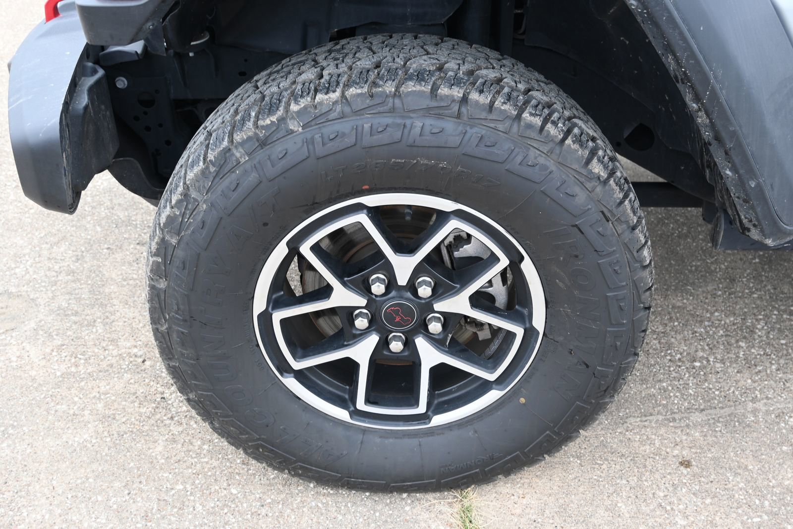 Used 2024 Jeep Wrangler Unlimited Rubicon AWD/4WD image 8