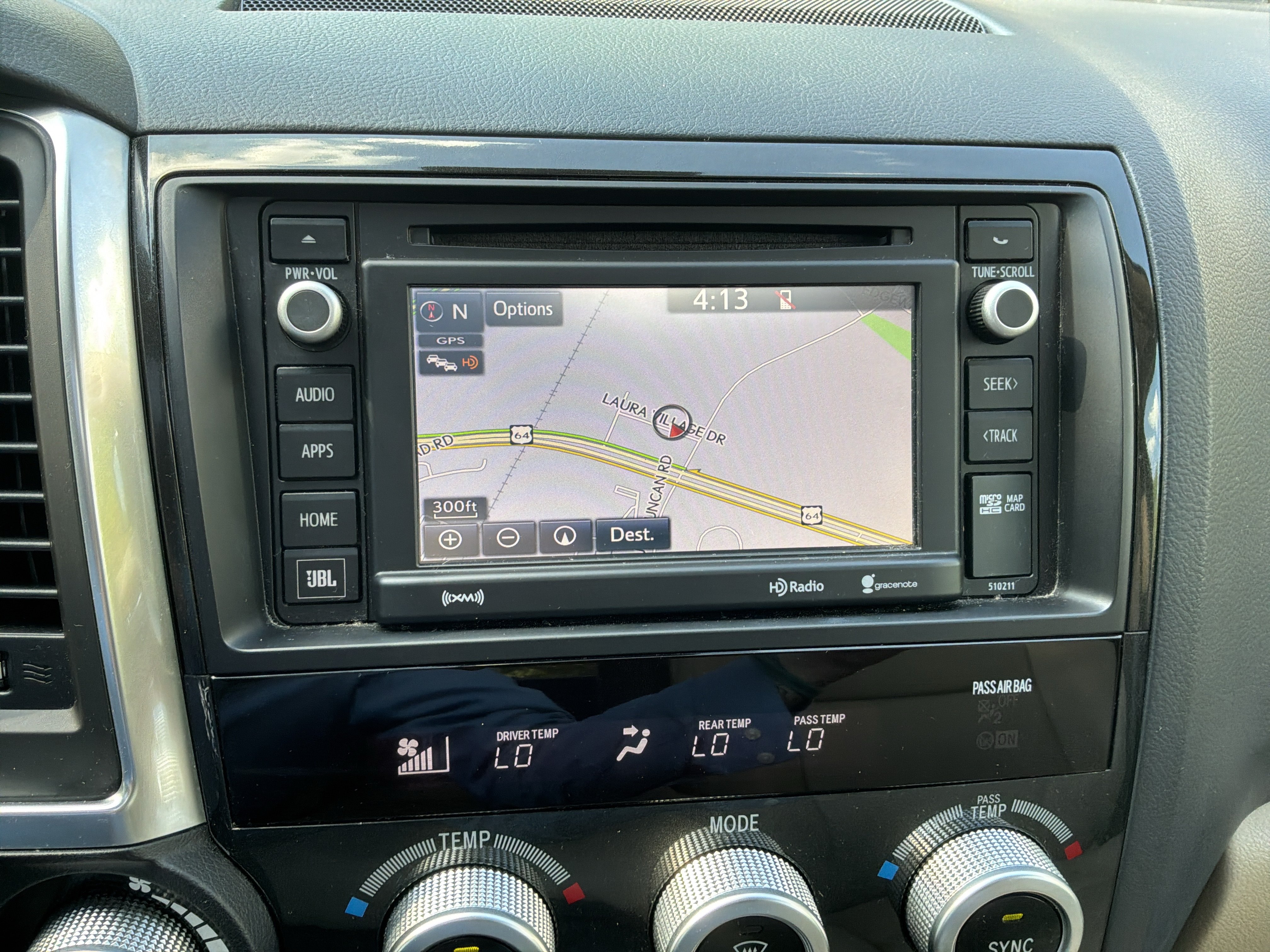 Used 2018 Toyota Sequoia Platinum AWD/4WD image 24