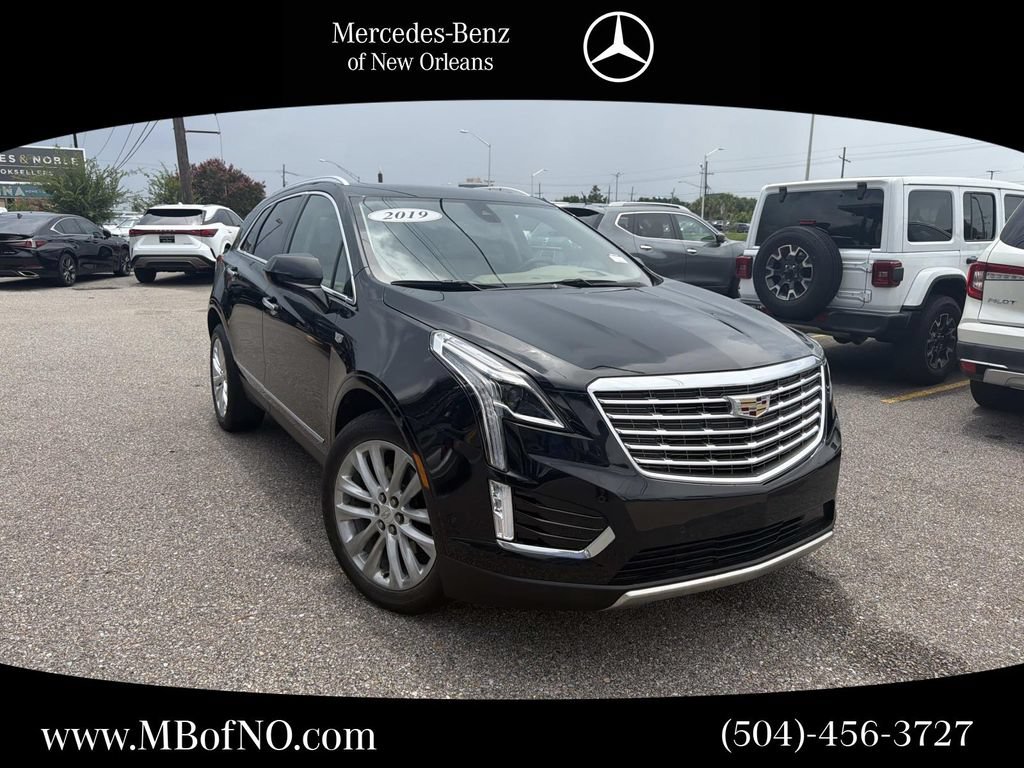 Used 2019 Cadillac XT5 Platinum AWD/4WD image 1