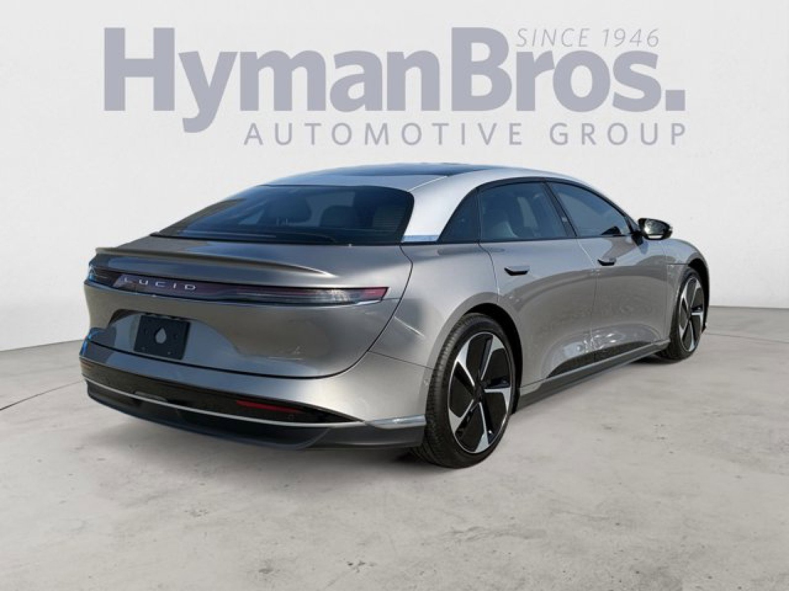 Used 2023 Lucid Air Grand Touring image 3