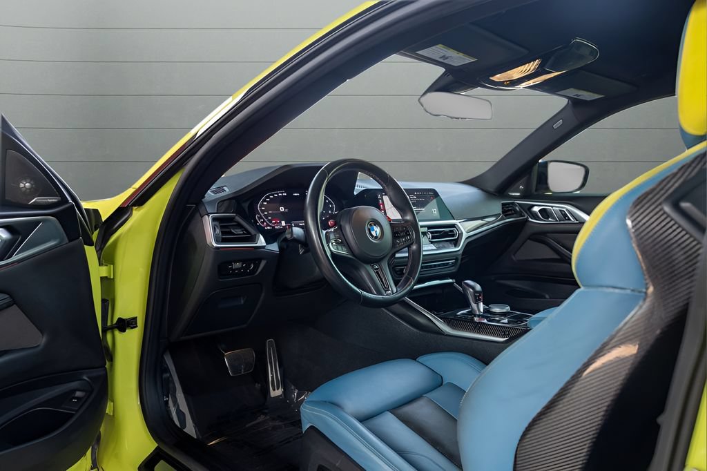 Used 2023 BMW M4 Competition w/ Executive Package RWD image 36