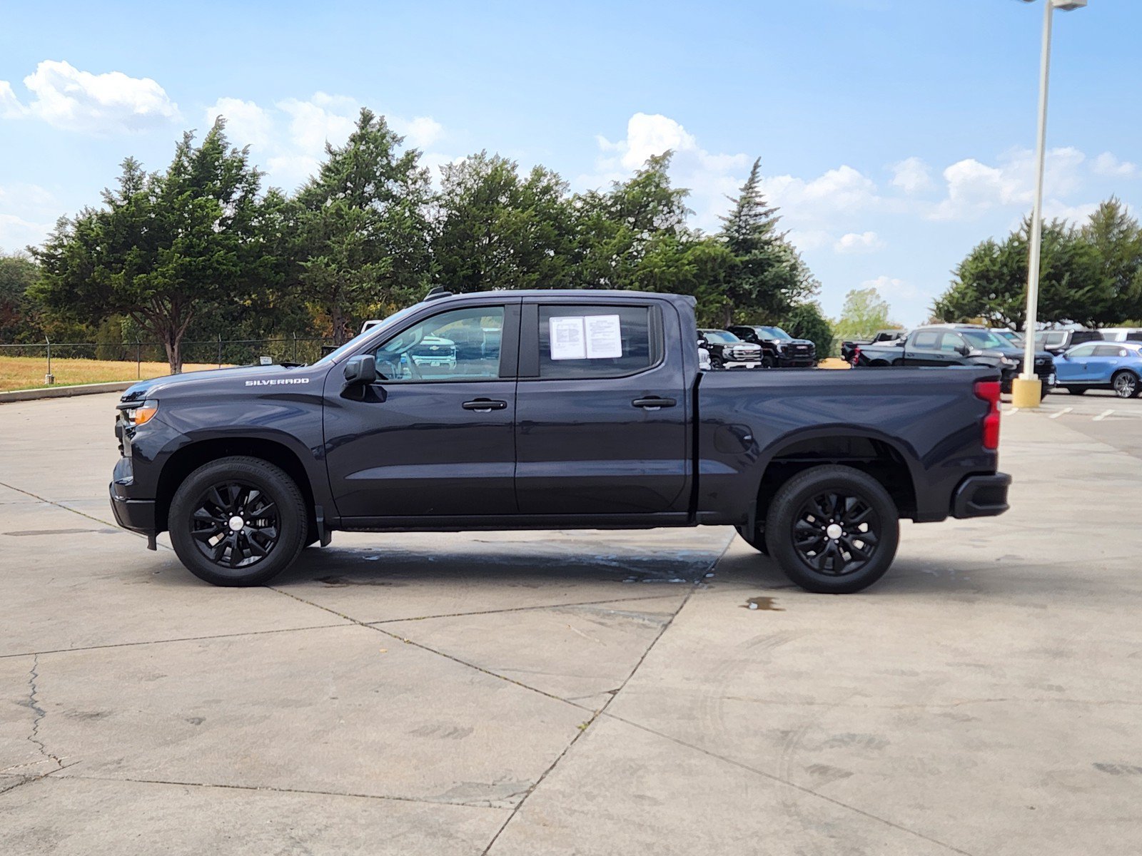 Used 2023 Chevrolet Silverado 1500 Custom RWD image 3