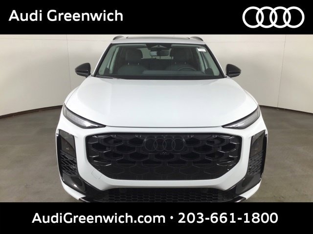 Certified 2026 Audi Q3 quattro 2.0T AWD/4WD image 2