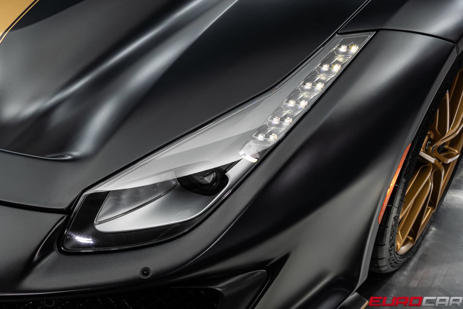 Used 2020 Ferrari 488 Pista Coupe RWD image 14