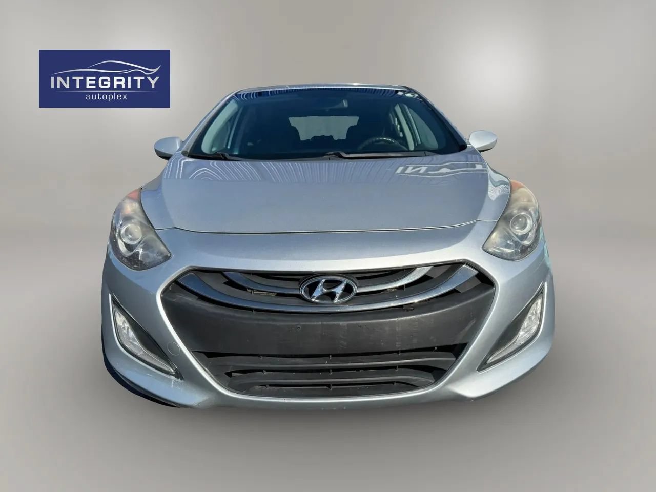 Used 2015 Hyundai Elantra GT FWD image 8