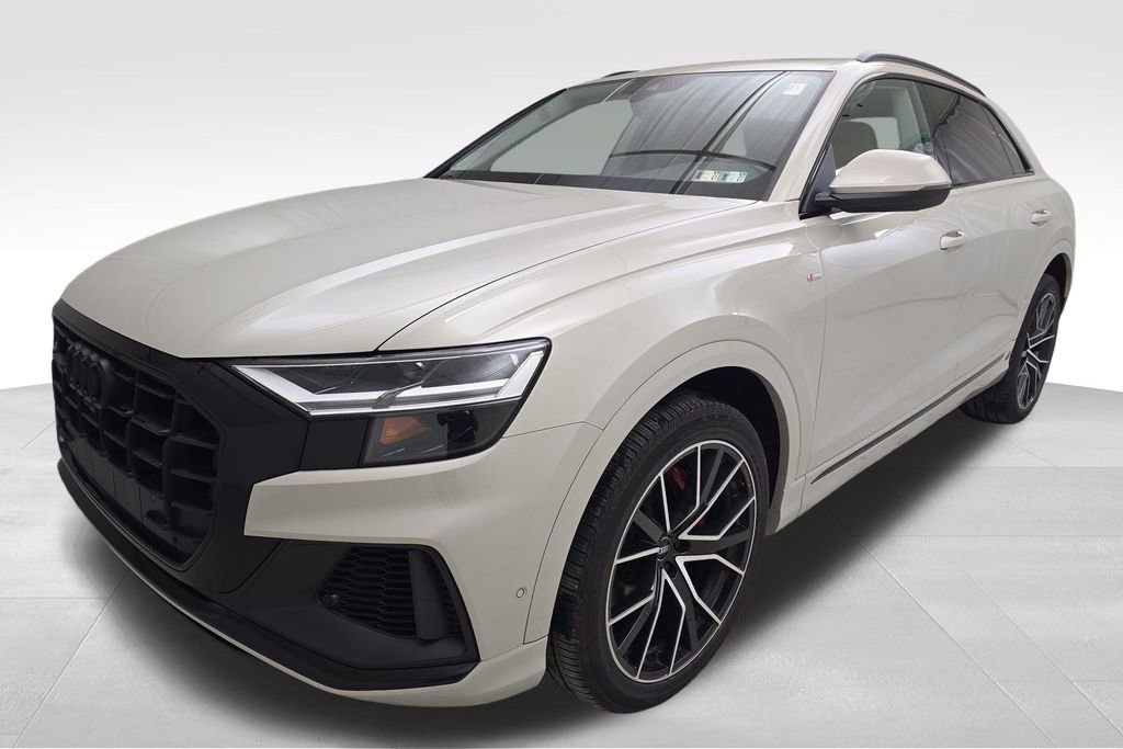 Used 2021 Audi Q8 Premium Plus AWD/4WD image 5
