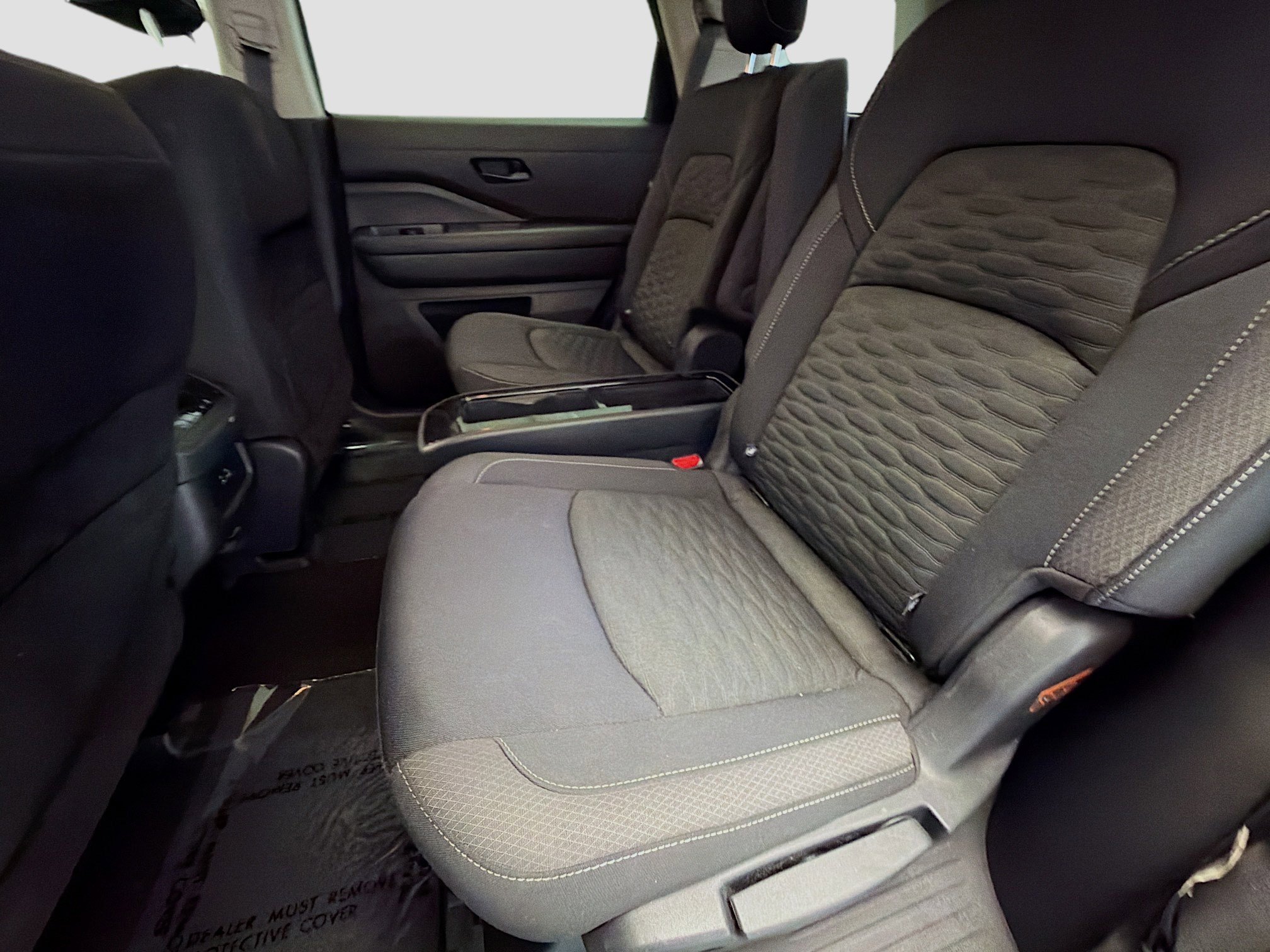 Used 2023 Nissan Pathfinder SV w/ SV Premium Package FWD image 13