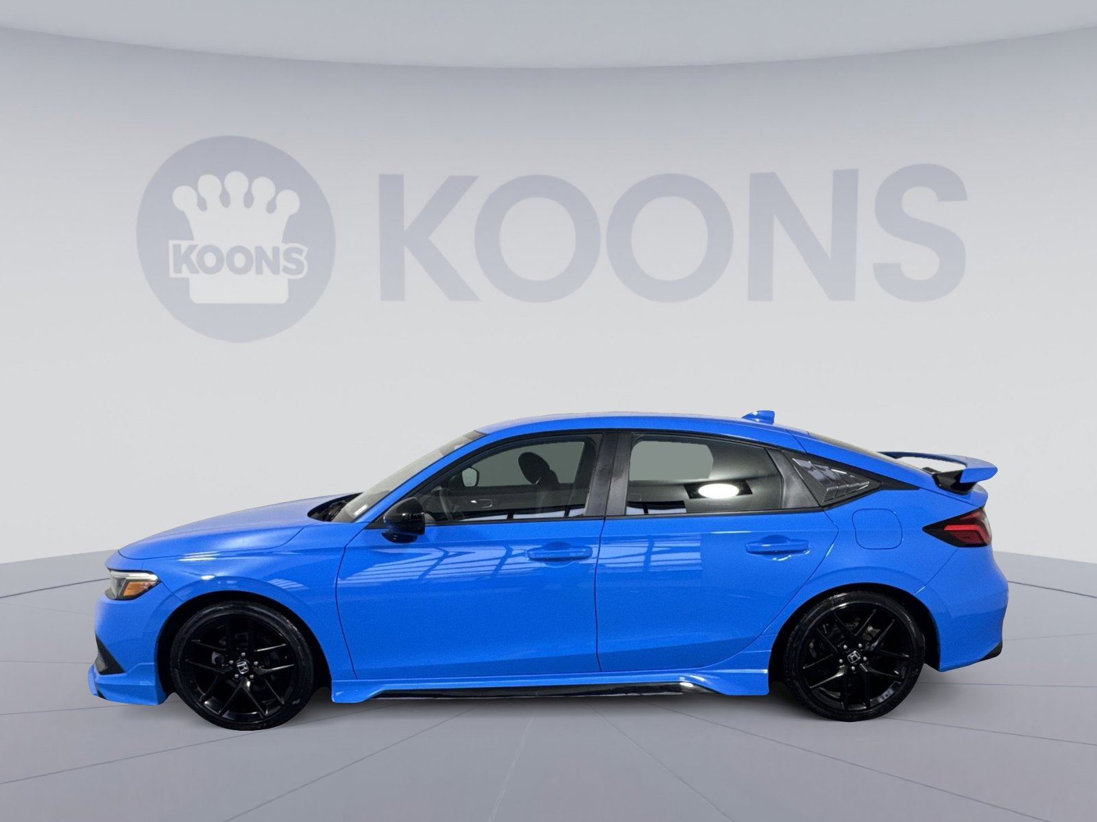 Used 2023 Honda Civic Sport image 2