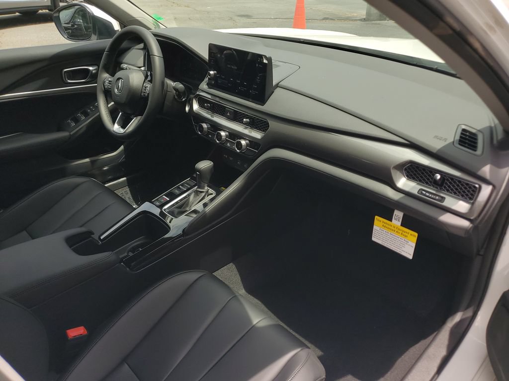 New 2026 Acura Integra FWD image 4