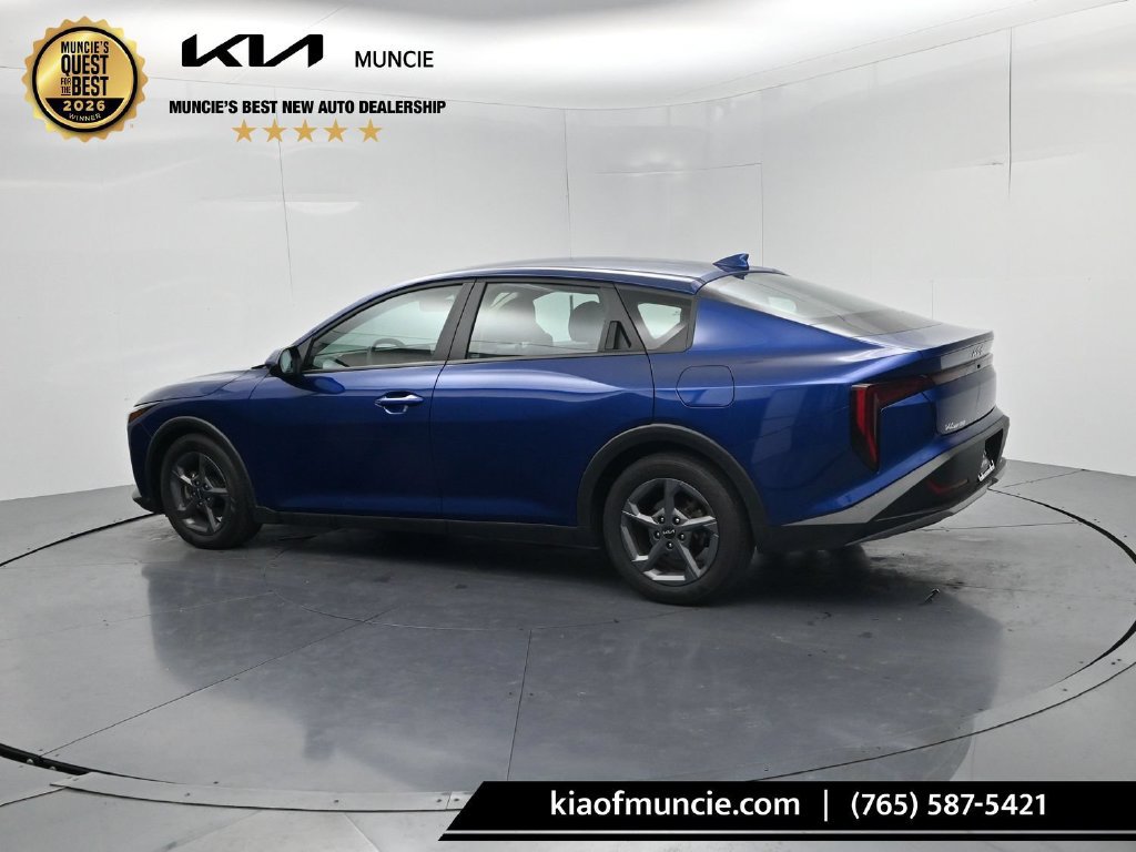 Certified 2025 Kia K4 FWD image 5