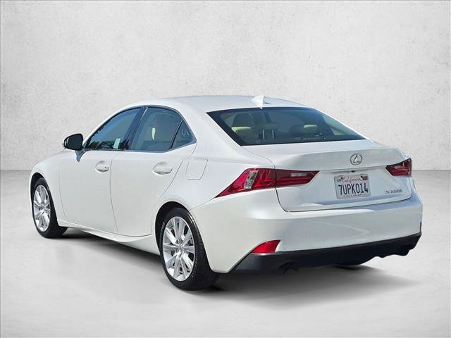 Used 2016 Lexus IS 200t RWD image 8