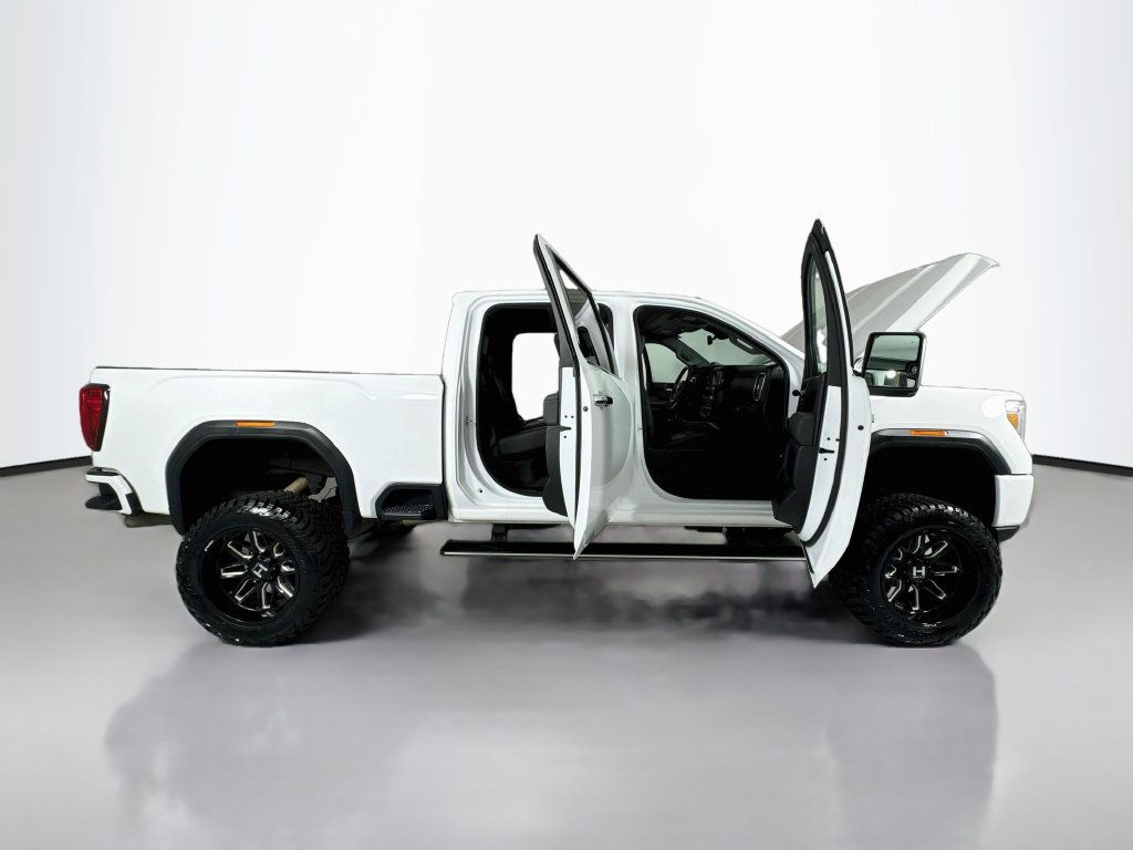 Used 2023 GMC Sierra 3500 Denali w/ Denali Ultimate Package AWD/4WD image 32