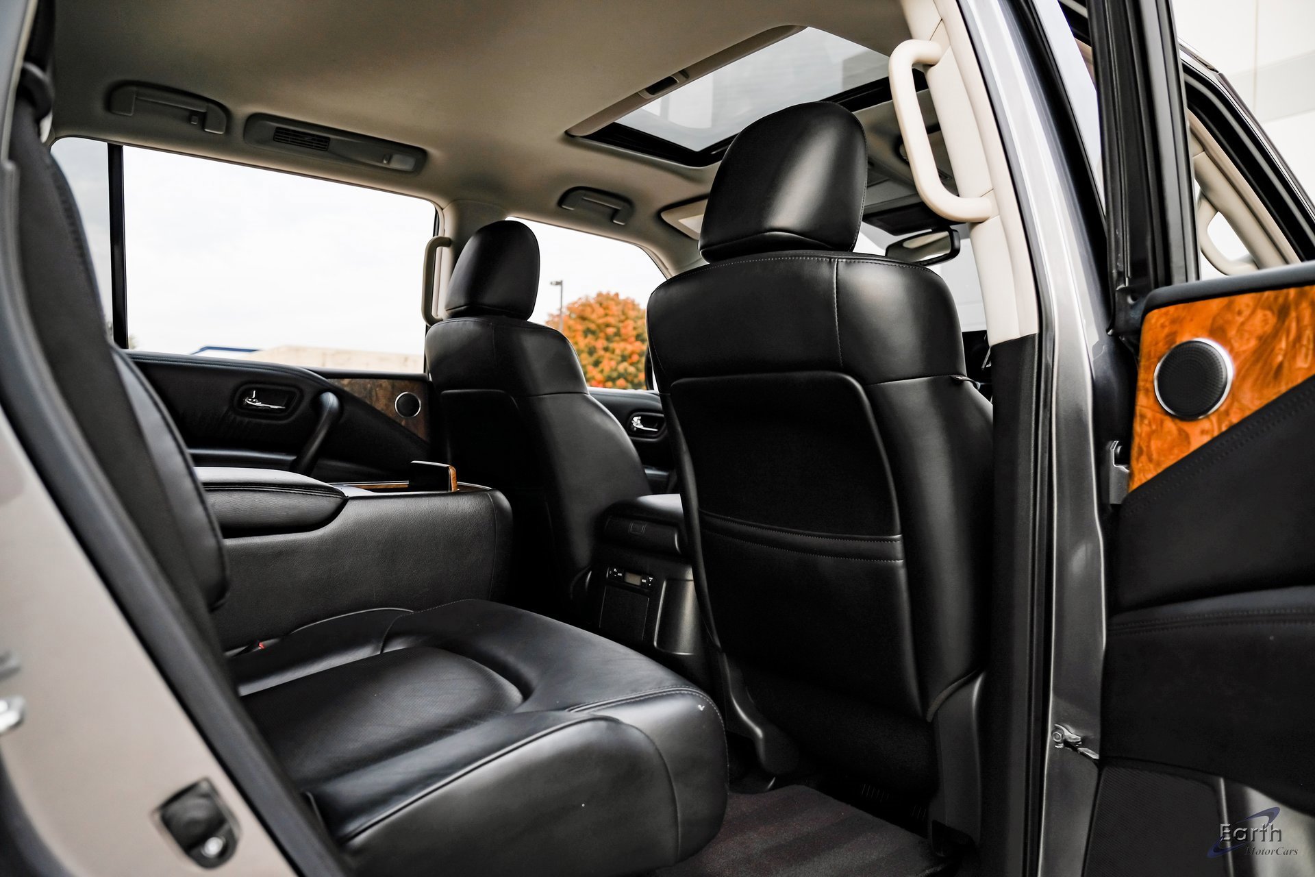 Used 2021 Nissan Armada SL w/ Captain's Chairs Package image 74