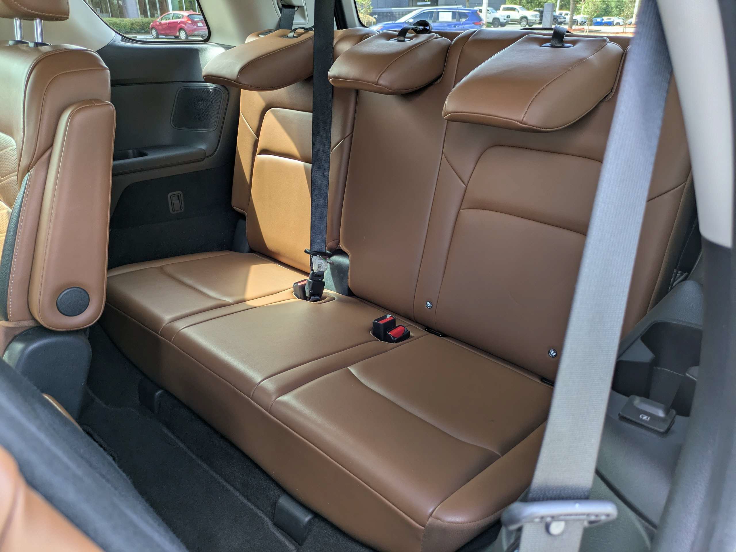 Used 2023 Nissan Pathfinder Platinum AWD/4WD image 16