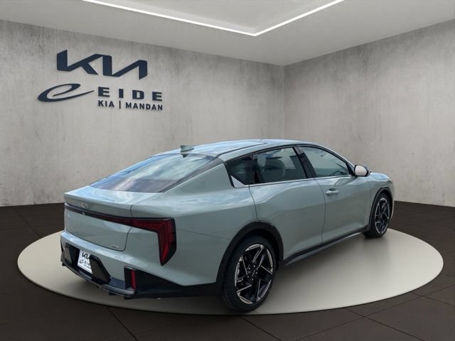 New 2026 Kia K4 GT-Line w/ GT-Line Premium Package FWD image 5