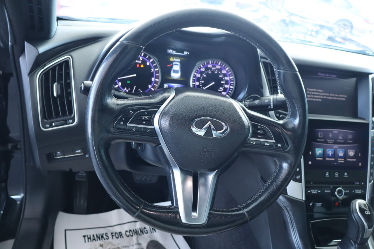 Used 2017 INFINITI Q60 3.0t w/ Premium Plus Package 3.0T image 17