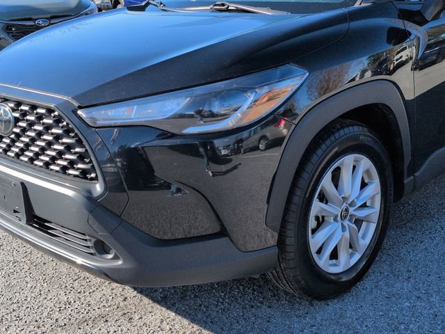 Used 2023 Toyota Corolla Cross LE image 9