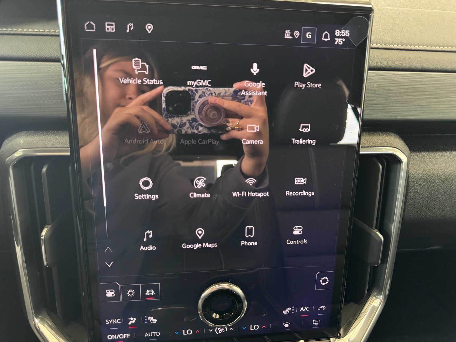 New 2027 GMC Acadia Elevation w/ Black Edition AWD/4WD image 27