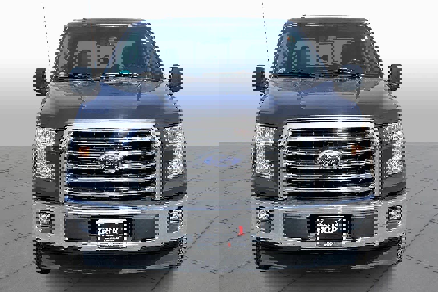 Used 2017 Ford F150 XLT w/ Equipment Group 302A Luxury image 4