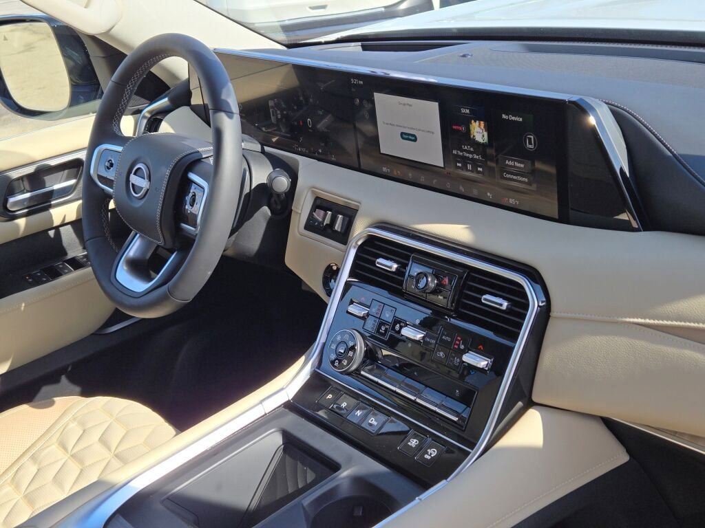 New 2026 Nissan Armada Platinum Reserve w/ Accent Package image 9