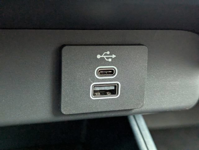 New 2026 Ford Maverick Lobo AWD/4WD image 25
