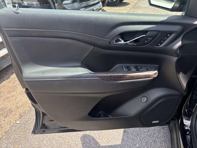 Used 2023 GMC Acadia Denali w/ Black Diamond Edition FWD image 25