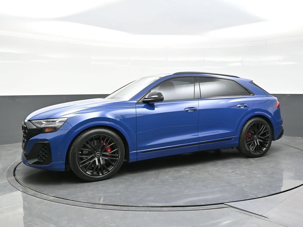 Used 2024 Audi SQ8 Prestige AWD/4WD image 3