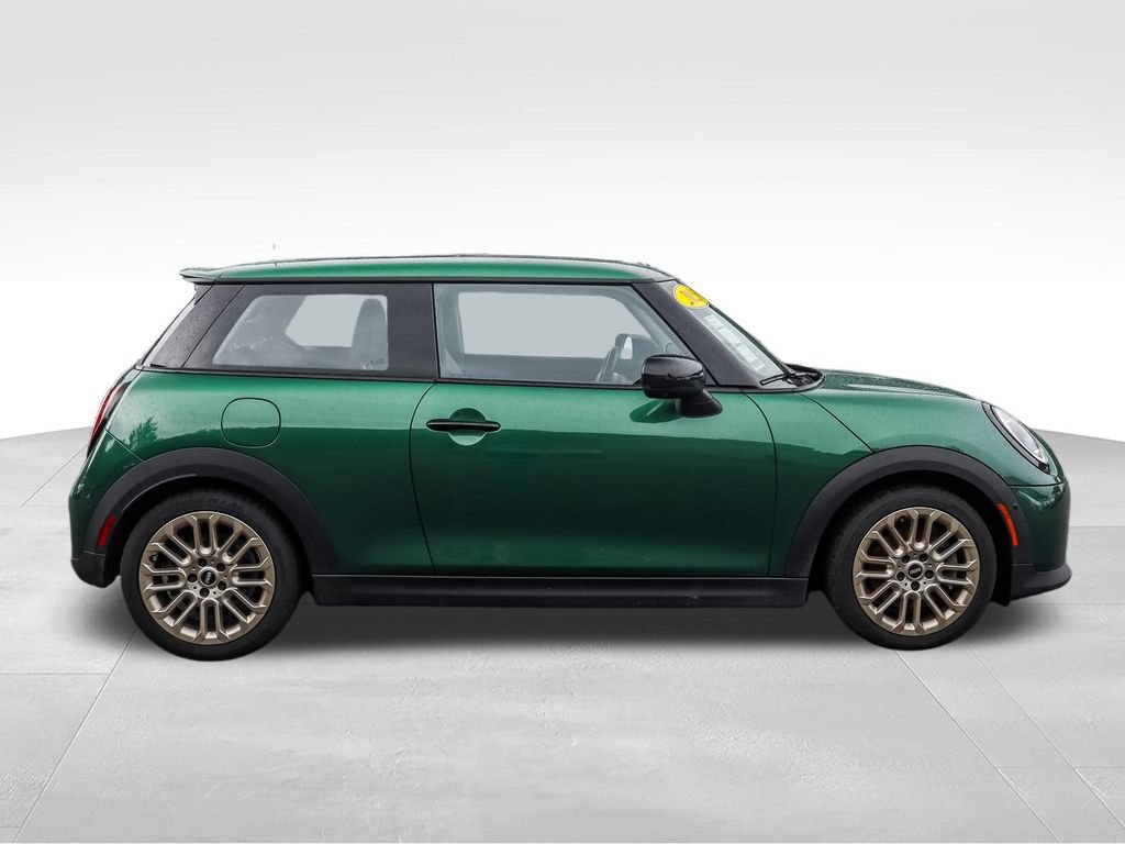 Used 2025 MINI Cooper S FWD image 3