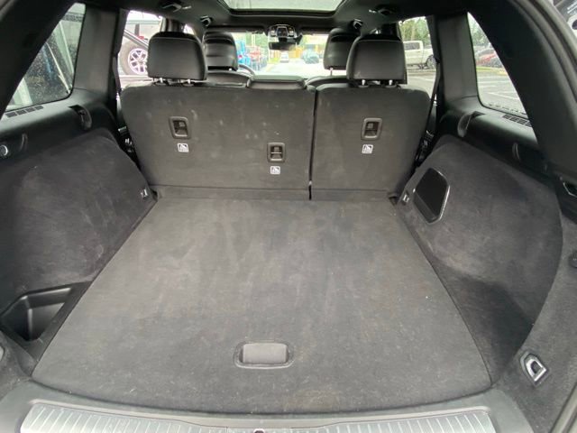 Used 2024 Jeep Grand Cherokee Overland w/ Adv Protech Group III image 27