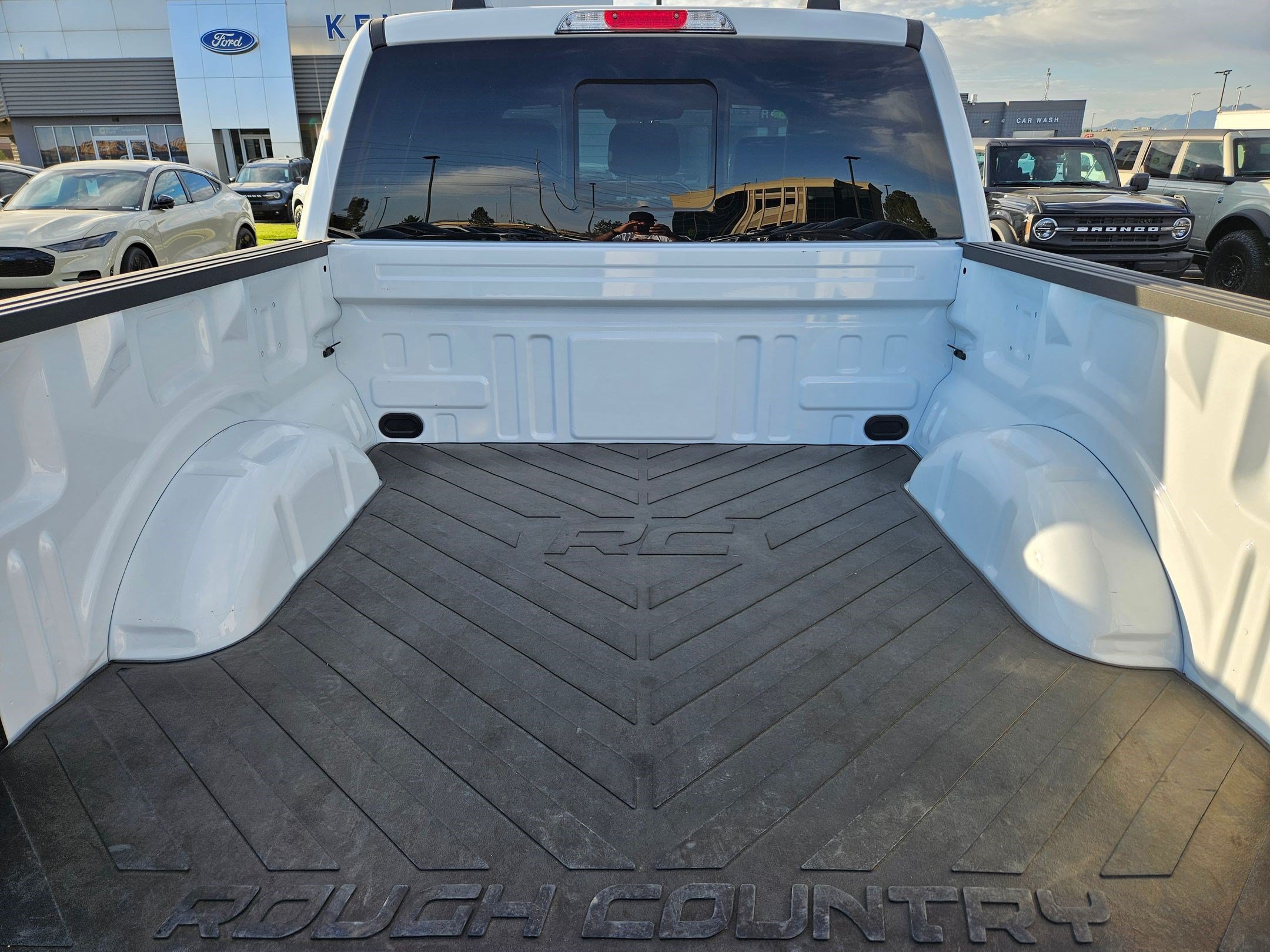 Certified 2025 Ford F150 Lariat w/ Equipment Group 502A High AWD/4WD image 33
