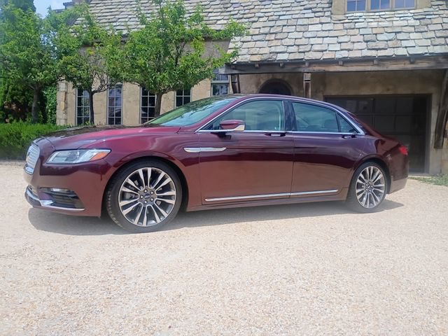 Used 2017 Lincoln Continental Select w/ Climate Package AWD/4WD image 5