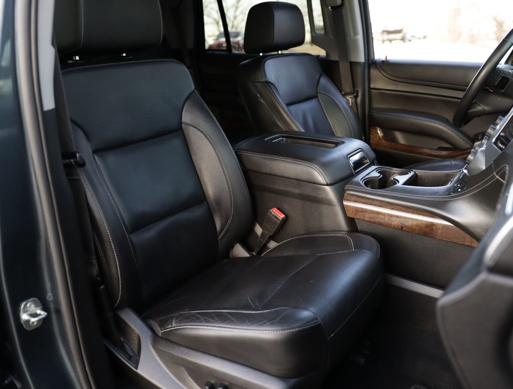 Used 2019 Chevrolet Tahoe LT image 36