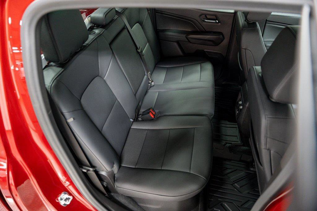 New 2024 GMC Canyon Elevation w/ Elevation Premium Package image 15