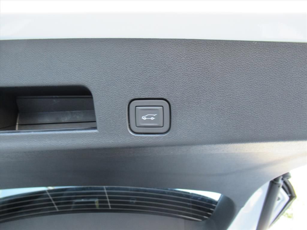 New 2026 Buick Enclave Preferred w/ Power Package image 37