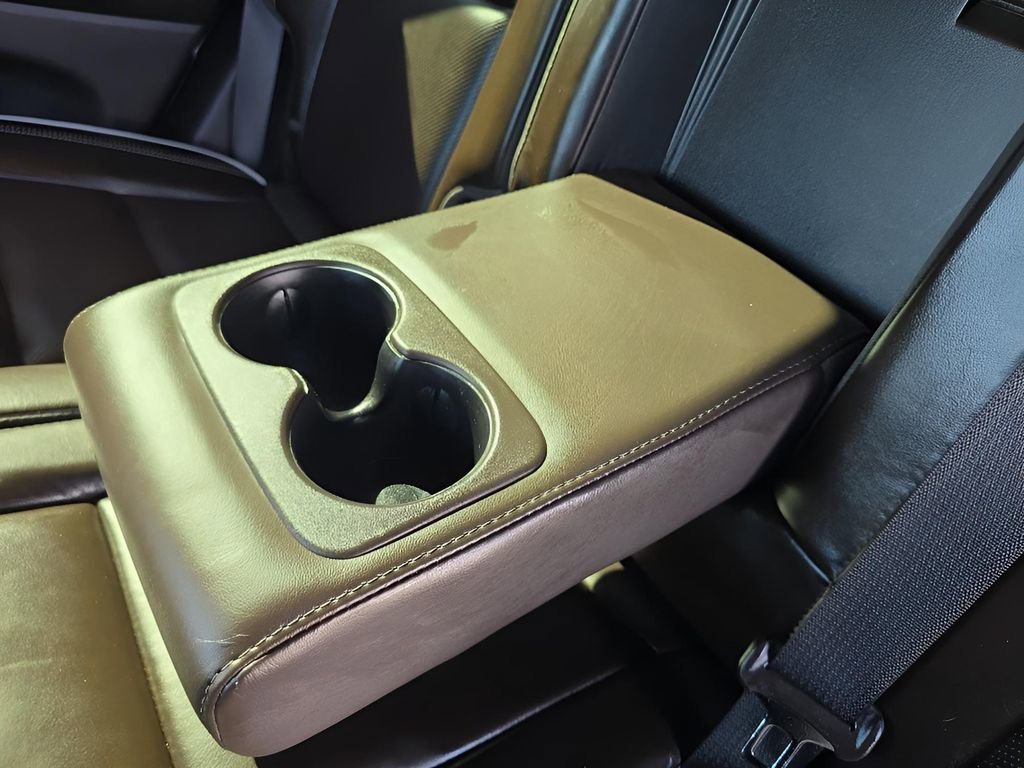 Used 2019 Jeep Grand Cherokee Overland image 16