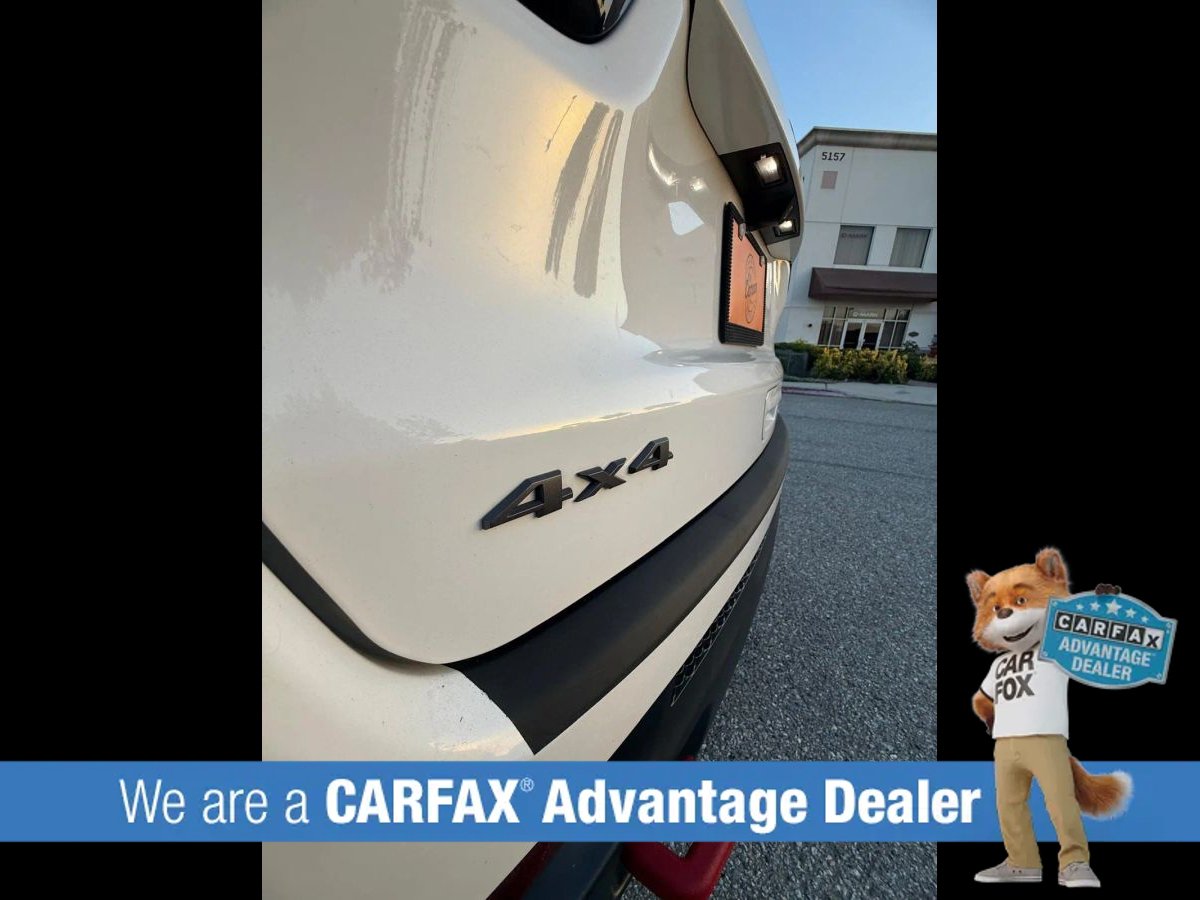 Used 2020 Jeep Compass Trailhawk AWD/4WD image 25
