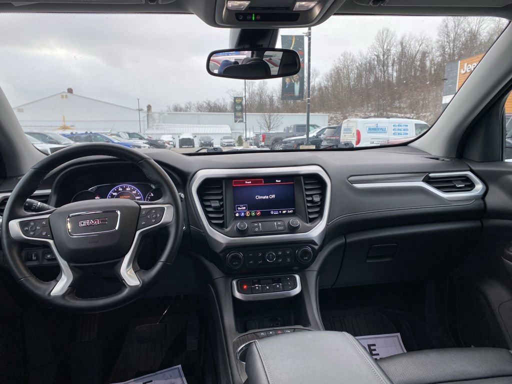 Used 2023 GMC Acadia SLT w/ Elevation Edition image 20