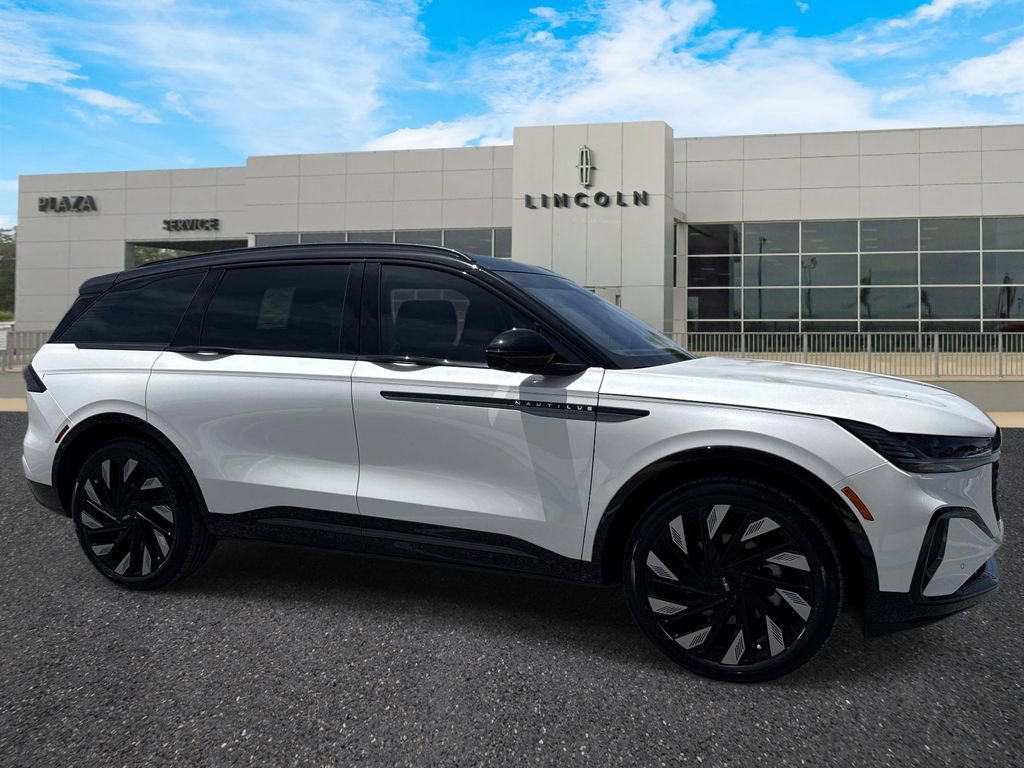 New 2026 Lincoln Nautilus Reserve w/ Jet Appearance Package