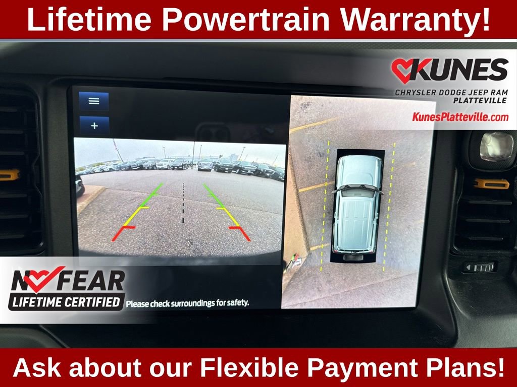 Used 2023 Ford Bronco Badlands image 29